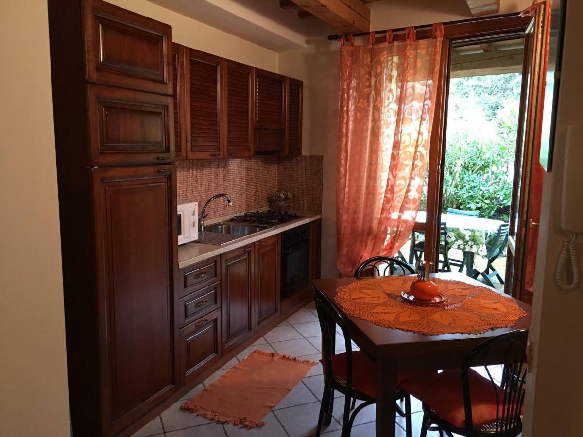 Residence Baia Vallugola Castel di Mezzo Kültér fotó