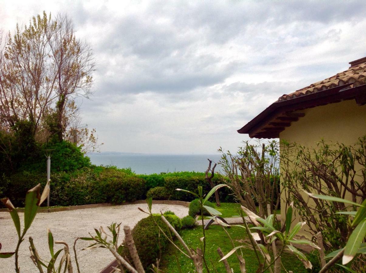 Residence Baia Vallugola Castel di Mezzo Kültér fotó