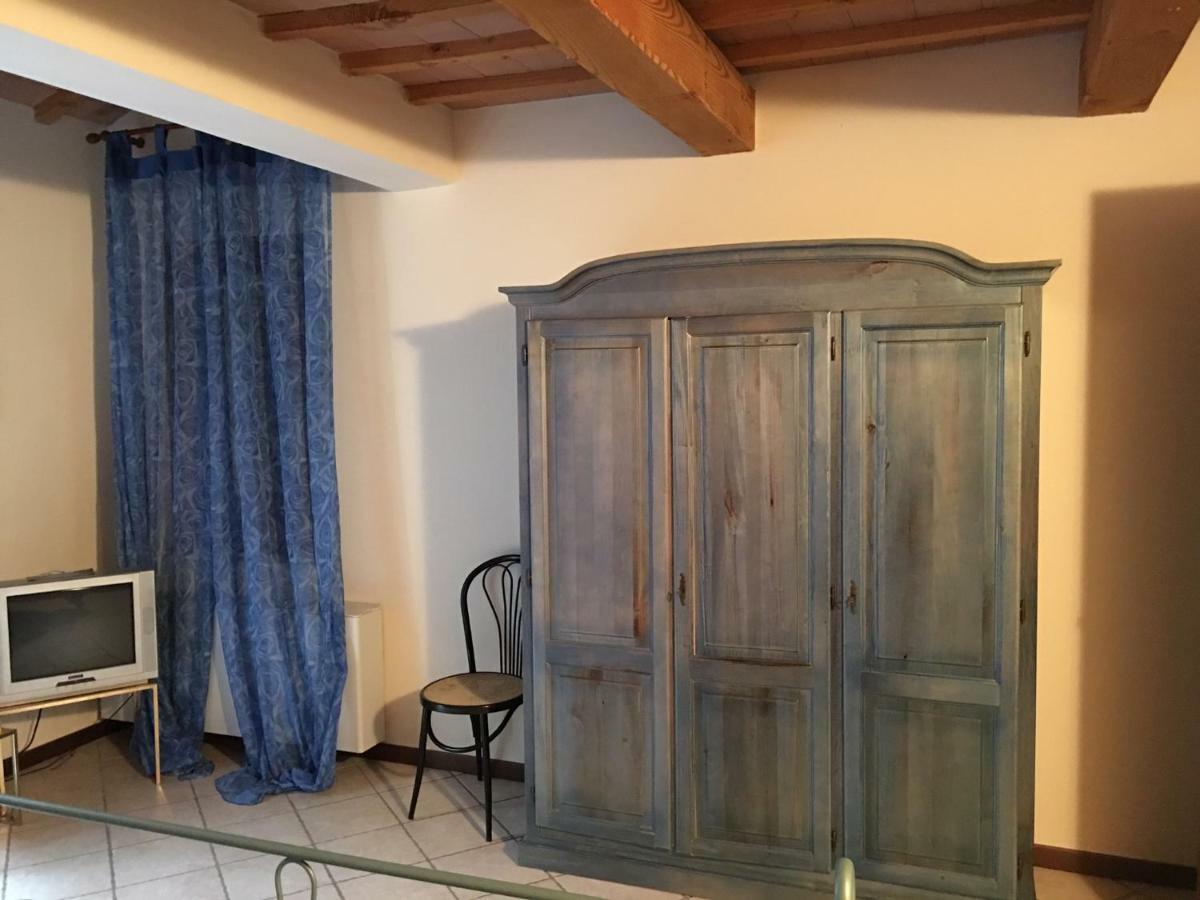 Residence Baia Vallugola Castel di Mezzo Kültér fotó